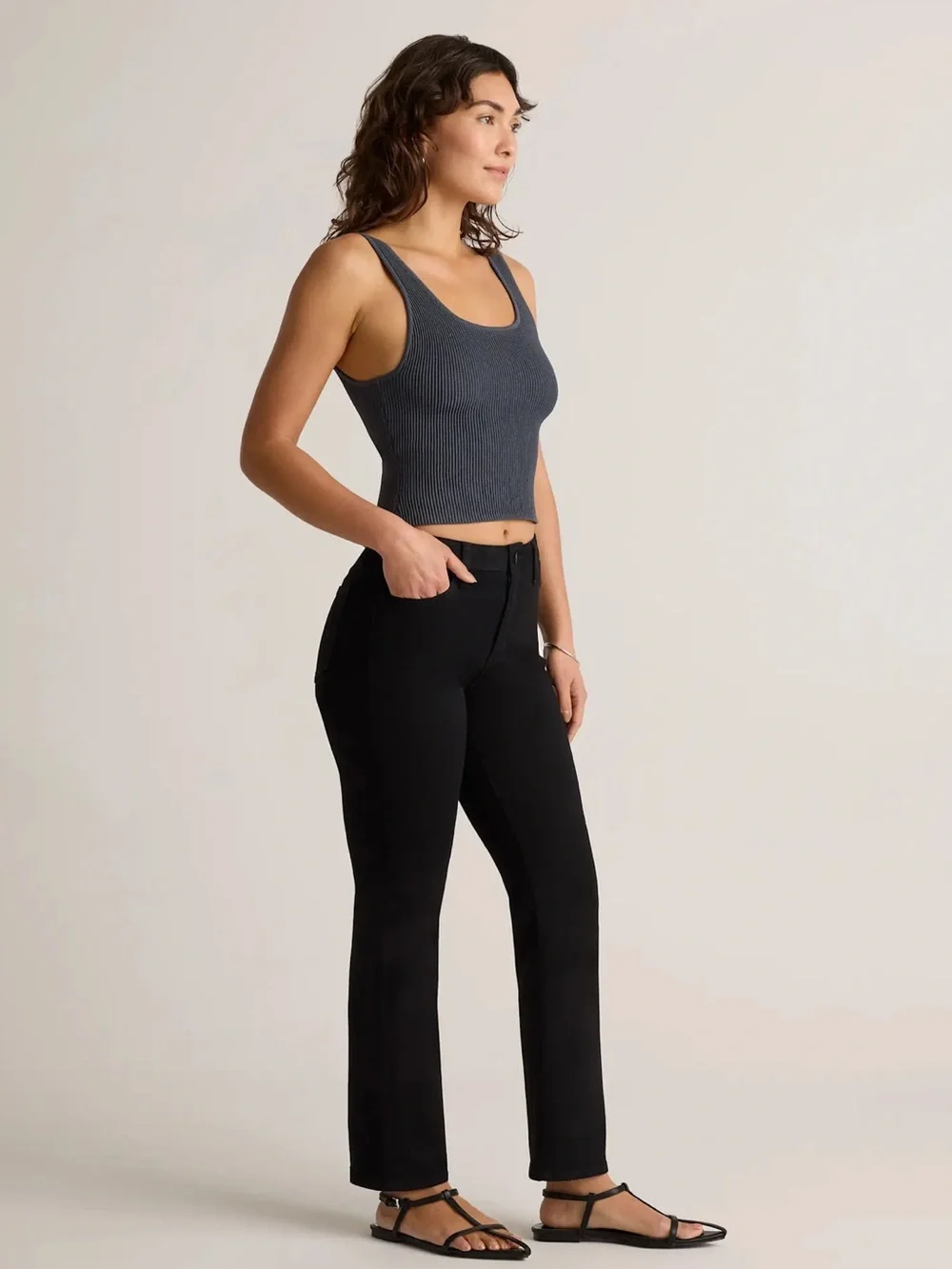 Quince Bella Stretch Kick Flare Jeans Black 31W 28Inseam